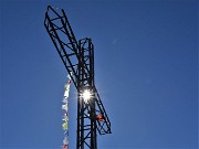 62 Alla croce di vetta del Pizzo di Spino (958 m)